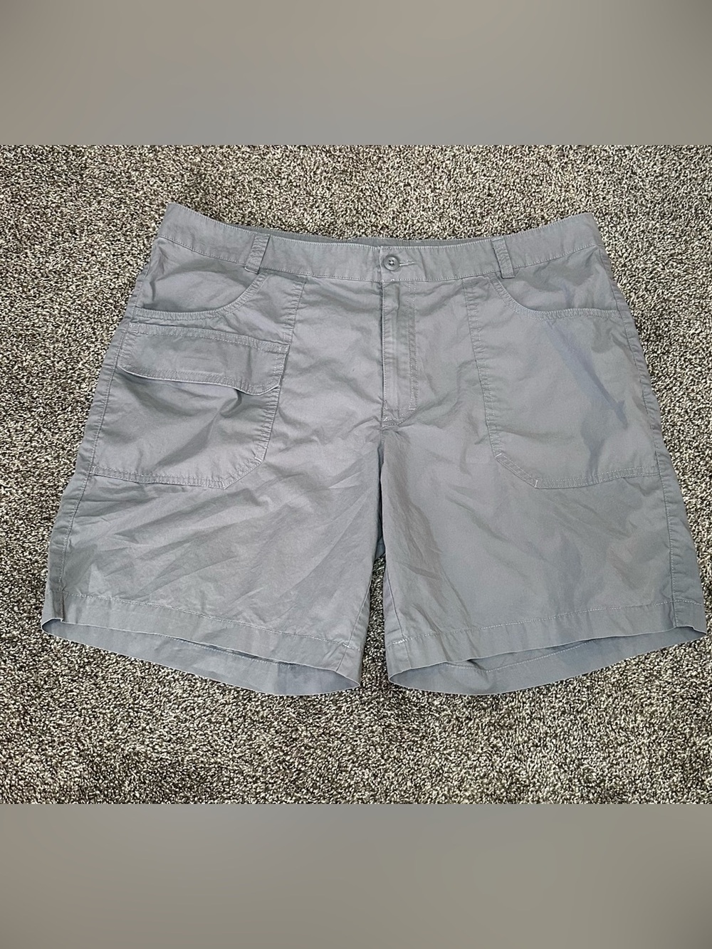 Columbia Men’s Washed Out Cargo Shorts 100% Cotton 38” X 8”